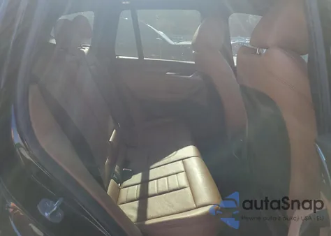 2021 BMW X3 xDrive30I z USA, uszkodzony, nr VIN 5UXTY5C02M9H28579